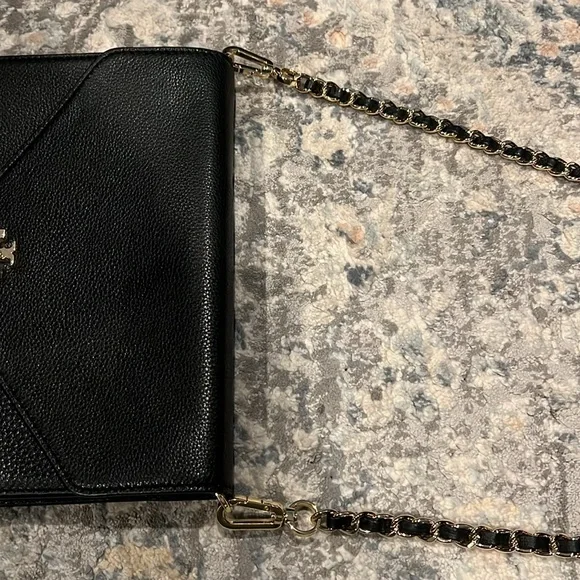 Tory Burch Crossbody Bag in Black!🖤 - Picture 5 of 5